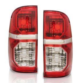 Lanterna Traseiro Toyota Hilux Pick-Up 2011/2015 A Esquerda